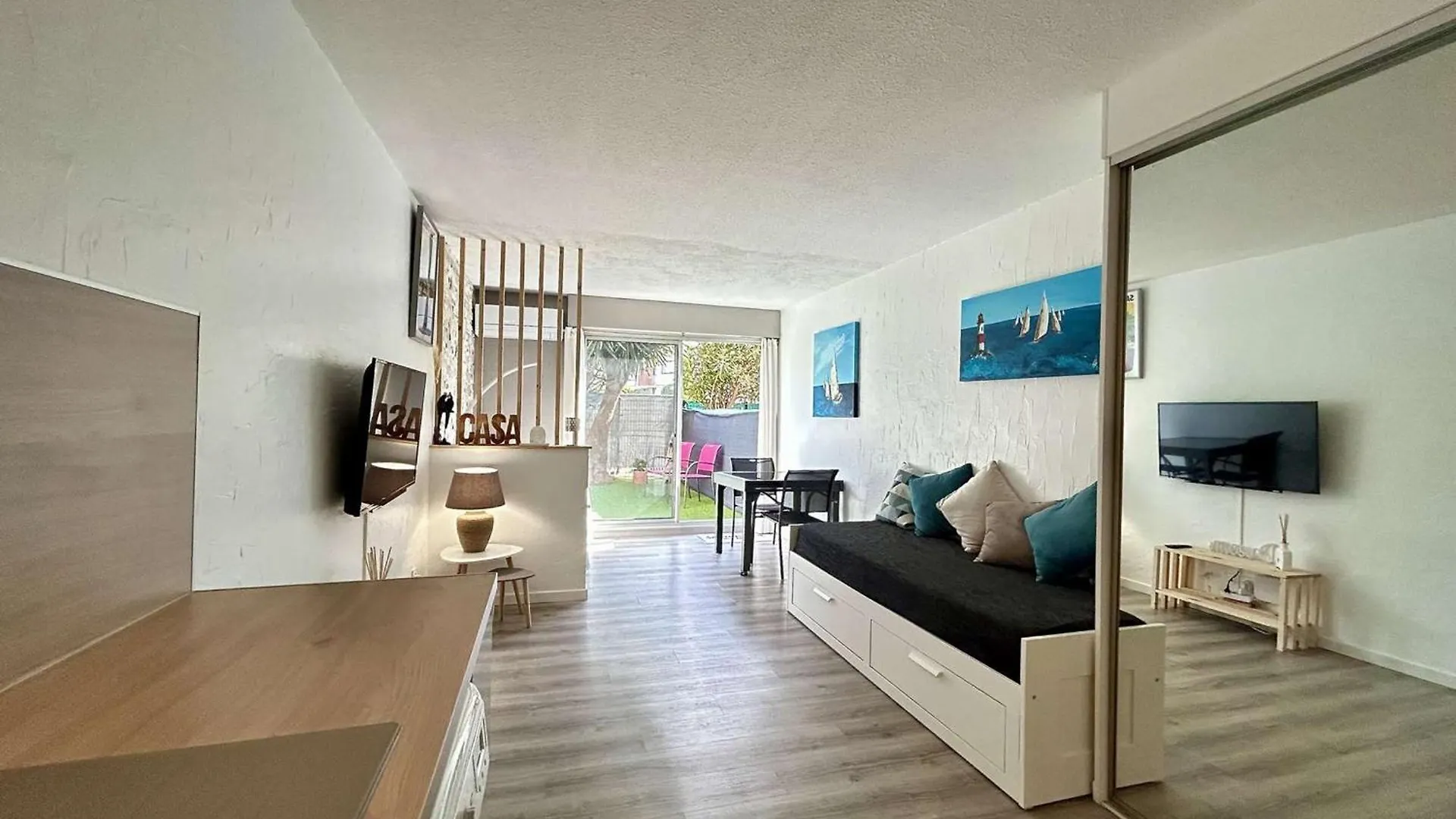 Apartman Studio Cabine Renove Avec Parking A Sainte-Maxime - Fr-1-226-557